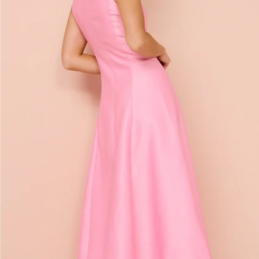 LEO LIN
Elegant Pink Sleeveless Midi Dress - Picture 5 of 8